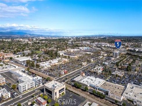 1804 W Glenoaks Avenue, Anaheim, CA
