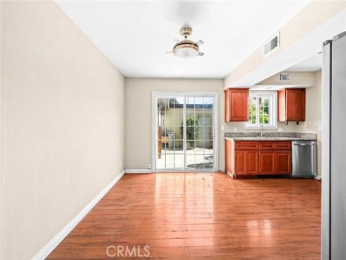 1804 W Glenoaks Avenue, Anaheim, CA