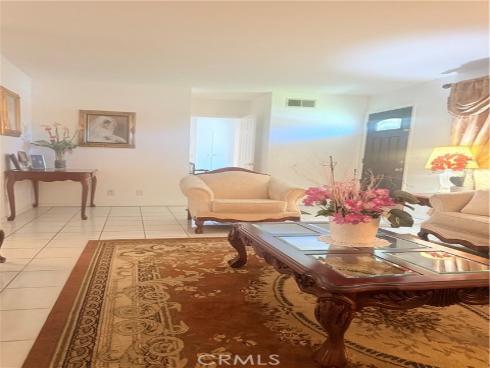 2618 W Stonybrook   Drive, Anaheim, CA