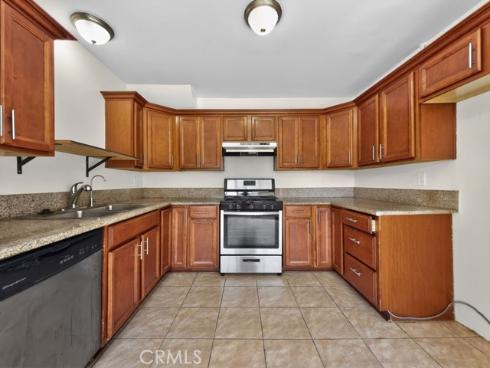1381 S Walnut 2304 , Anaheim, CA