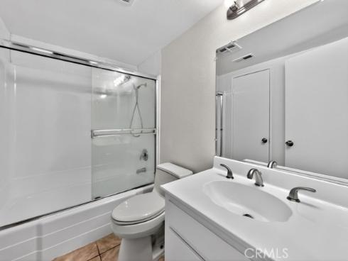 1381 S Walnut 2304 , Anaheim, CA
