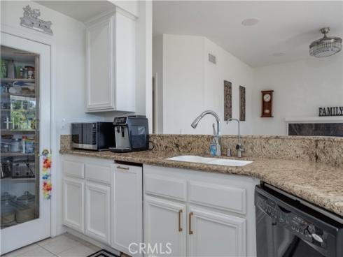 1011 S Mountcrest Court, Anaheim, CA
