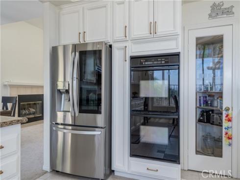1011 S Mountcrest Court, Anaheim, CA