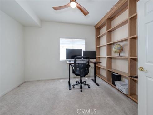 1011 S Mountcrest Court, Anaheim, CA