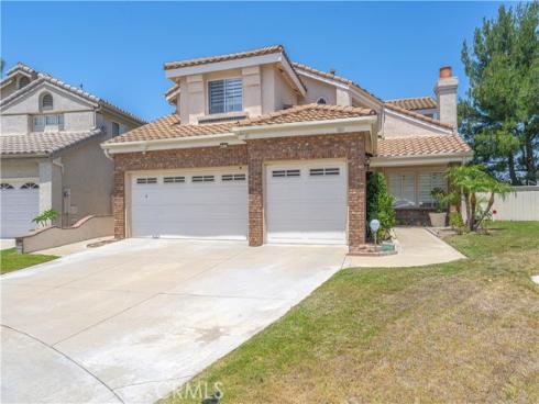 1011 S Mountcrest Court, Anaheim, CA