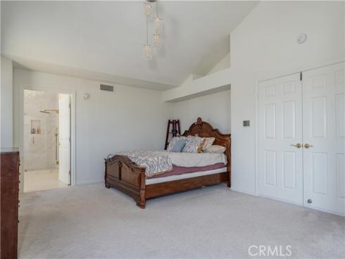 1011 S Mountcrest Court, Anaheim, CA