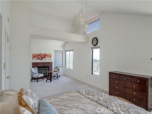 1011 S Mountcrest Court, Anaheim, CA