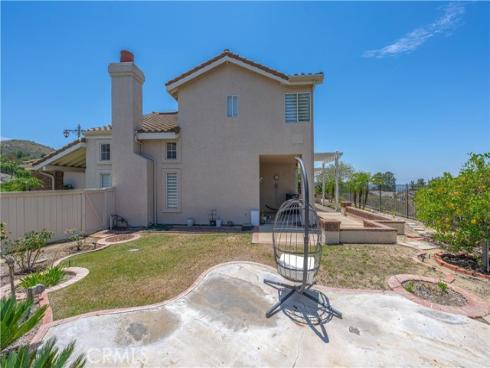 1011 S Mountcrest Court, Anaheim, CA