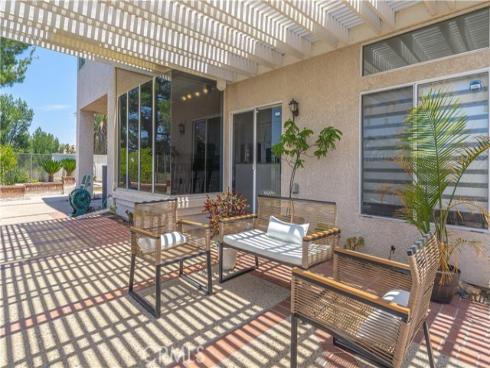 1011 S Mountcrest Court, Anaheim, CA
