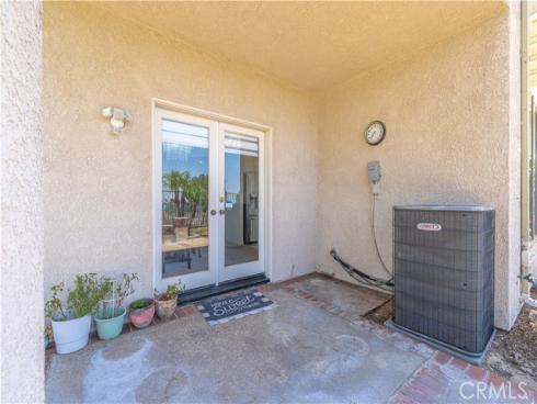 1011 S Mountcrest Court, Anaheim, CA