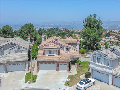 1011 S Mountcrest Court, Anaheim, CA