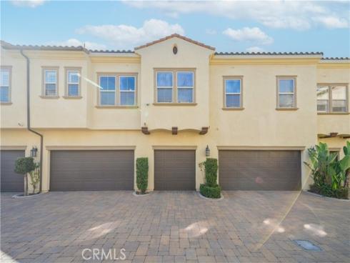 557 S Kroeger , Anaheim, CA
