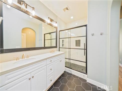 557 S Kroeger , Anaheim, CA