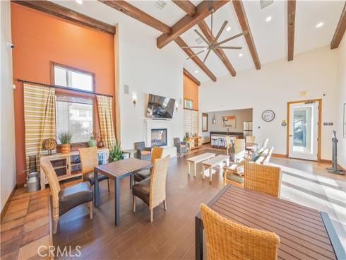 557 S Kroeger , Anaheim, CA