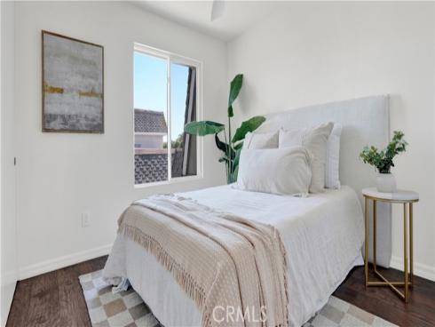 2160  W Wellington   Circle, Anaheim, CA
