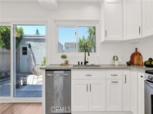 2160 W Wellington Circle, Anaheim, CA