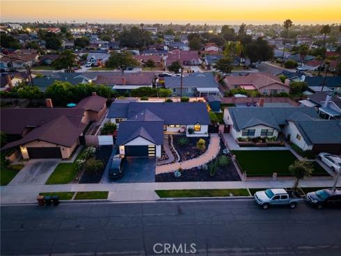 417 S Camellia Street, Anaheim, CA
