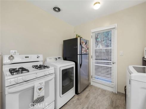 3619 W Myra Avenue, Anaheim, CA