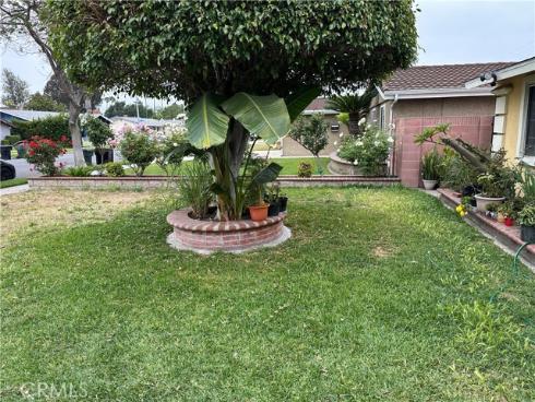 1678 W Crone  , Anaheim, CA