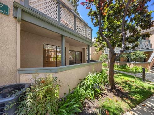 3537 W Greentree  C  Circle, Anaheim, CA