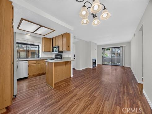3537 W Greentree  C  Circle, Anaheim, CA