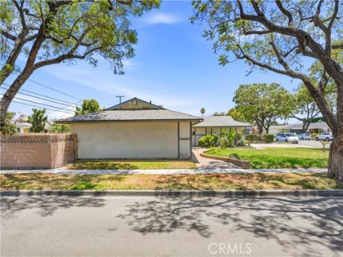 860 S Chantilly , Anaheim, CA