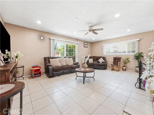 860 S Chantilly , Anaheim, CA
