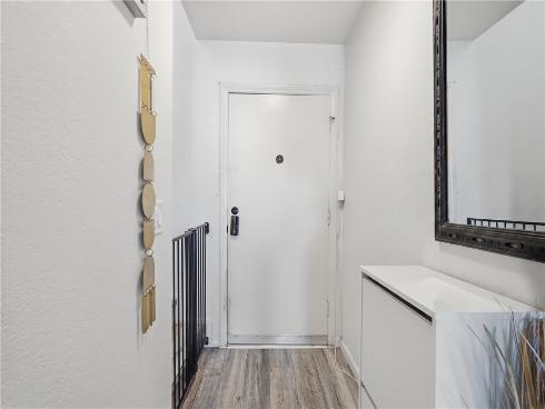 125 W South 218 , Anaheim, CA