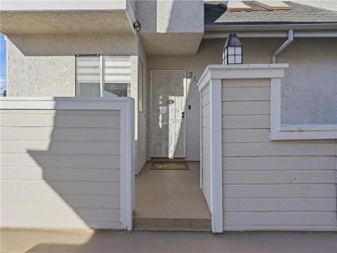 125 W South 218 , Anaheim, CA