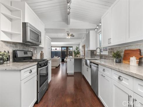 724 N Vine  , Anaheim, CA
