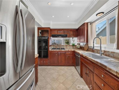 2458 E Powhatan , Anaheim, CA