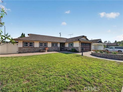 2458 E Powhatan , Anaheim, CA