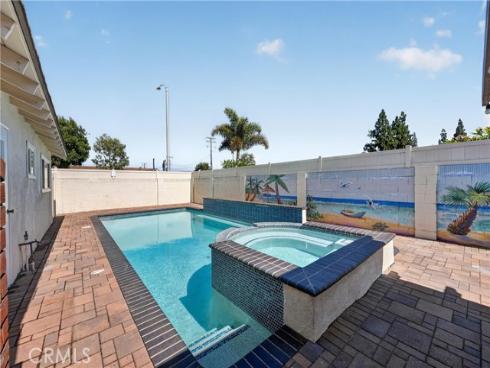 2458 E Powhatan , Anaheim, CA