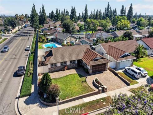 2458 E Powhatan , Anaheim, CA