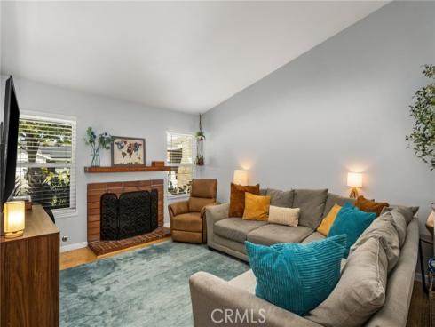1231 N Dolores  , Anaheim, CA