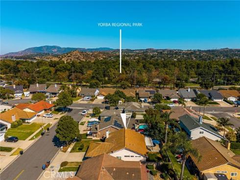 1231 N Dolores  , Anaheim, CA