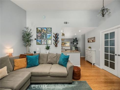 1231 N Dolores  , Anaheim, CA