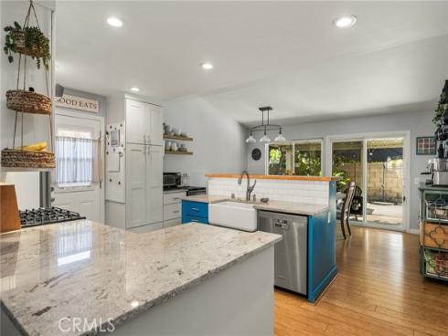 1231 N Dolores  , Anaheim, CA