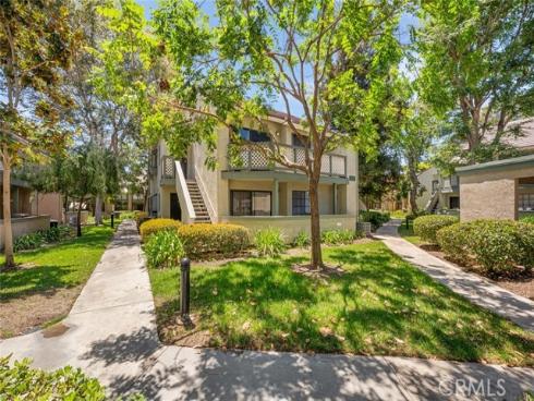 3530 W Sweetbay D Court, Anaheim, CA