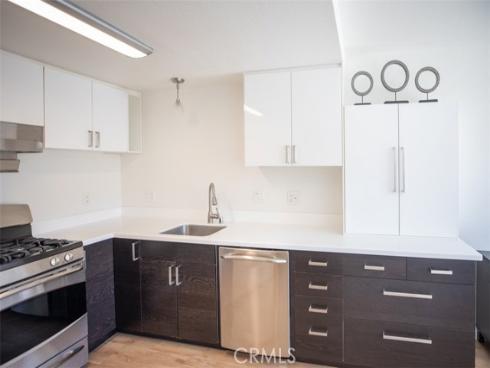 1381 S Walnut 2005 , Anaheim, CA