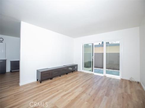 1381 S Walnut 2005 , Anaheim, CA