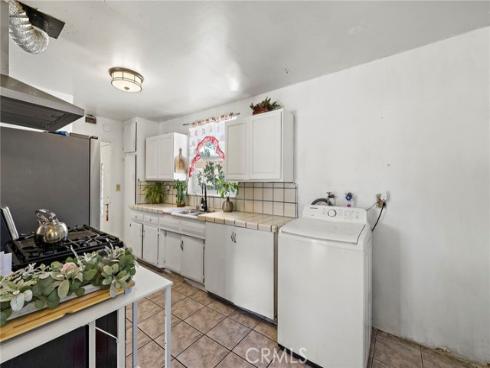 9102 Pacific , Anaheim, CA