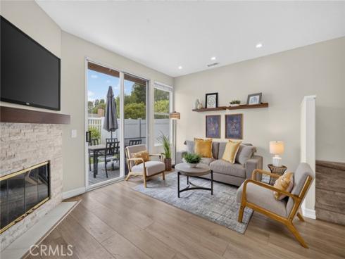 1366 S Country Glen Way , Anaheim, CA