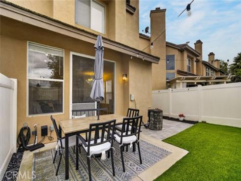 1366 S Country Glen Way , Anaheim, CA