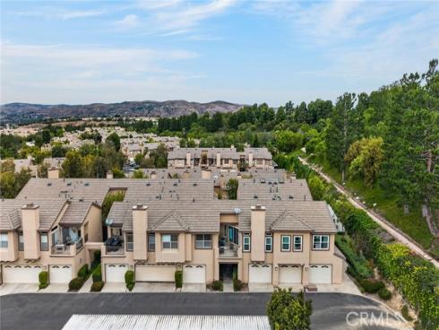1366 S Country Glen Way , Anaheim, CA