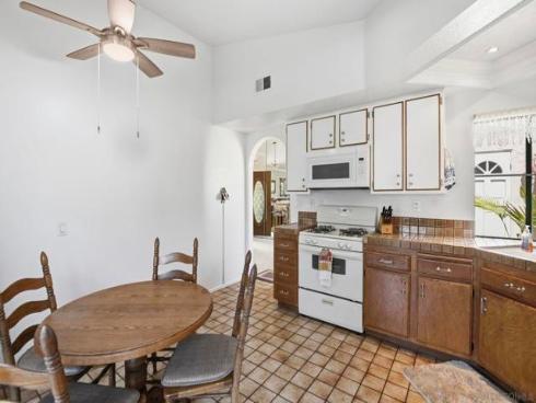 1260 N Lighthouse , Anaheim, CA