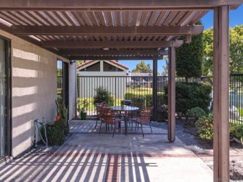 1260 N Lighthouse , Anaheim, CA