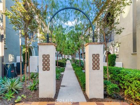 928 E Twill Court, Anaheim, CA