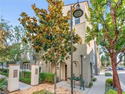928 E Twill Court, Anaheim, CA