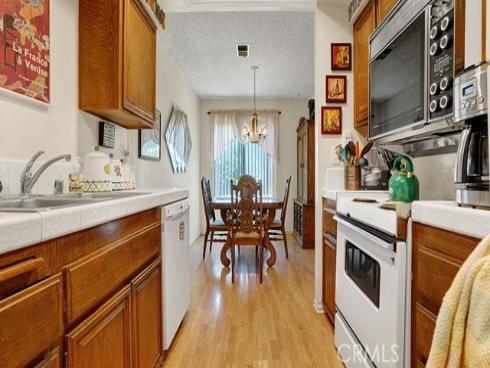 1013 W Orangewood  , Anaheim, CA